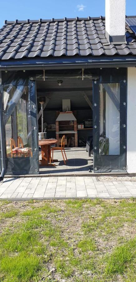 Mazury Domek Caloroczny Pelnik Jezioro Las Exterior foto